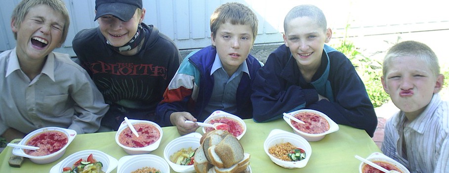Hot Meals For Kids — Yablonka Children’s Center, Kaliningrad
